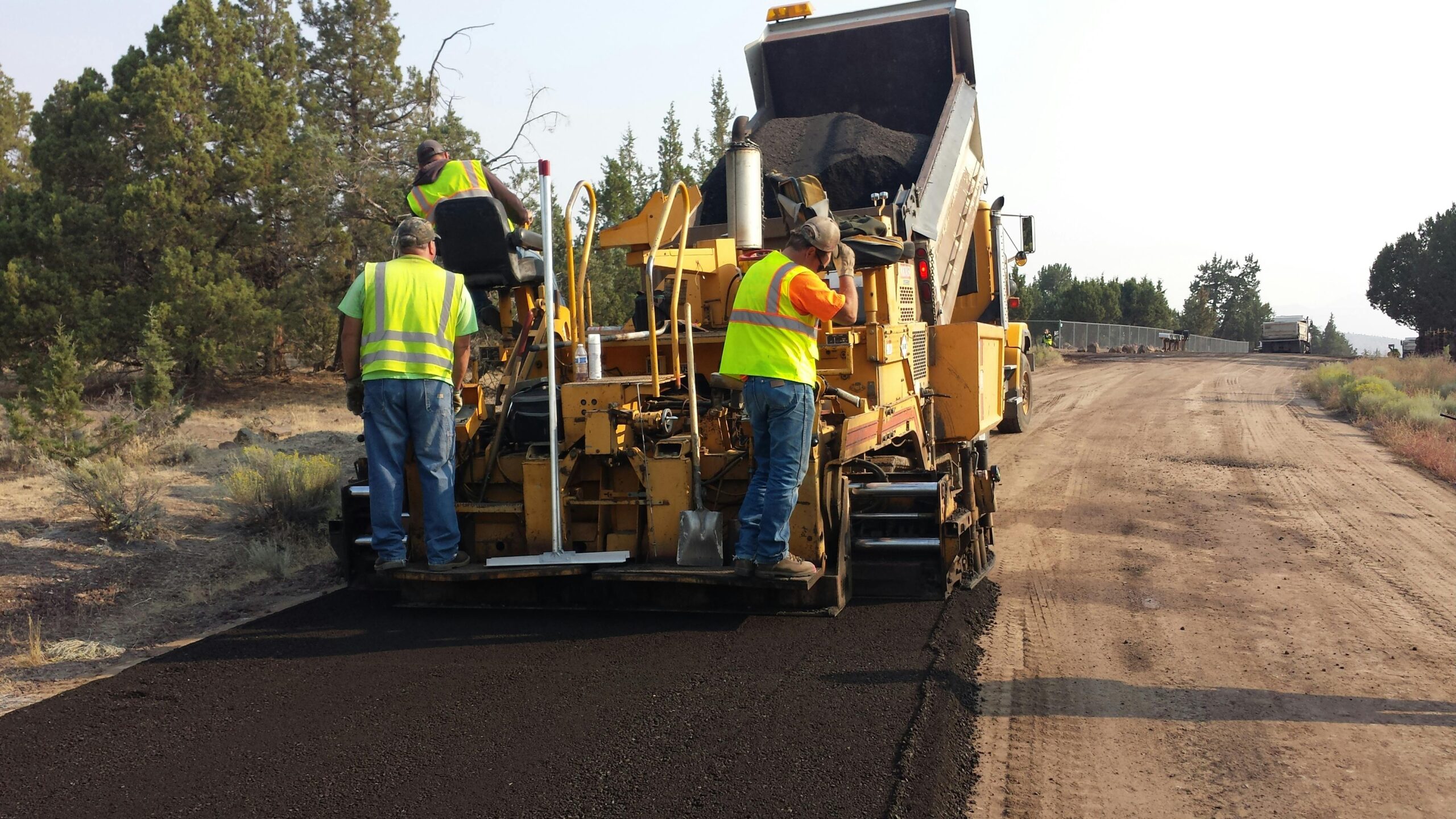 Top 5 utilaje pentru șantiere mici și mari